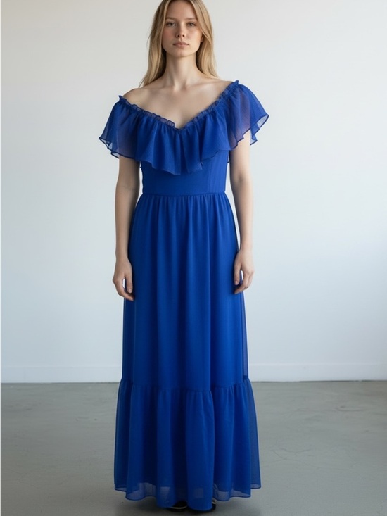 Laura Dresses & Skirts - NWT Laura Canada Maxi Dress - Royal Blue